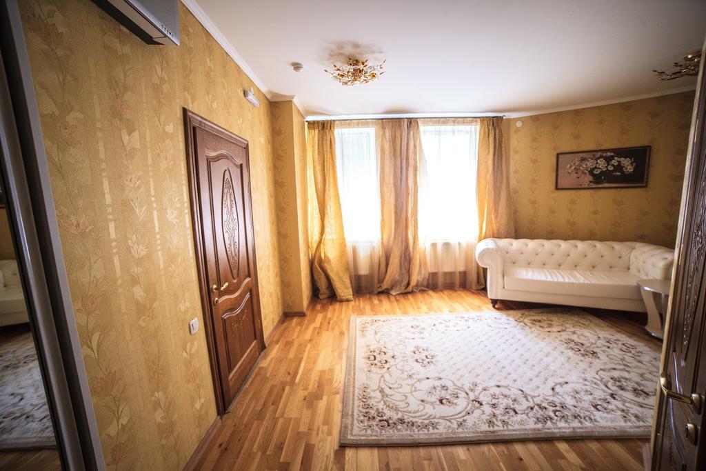 Imperiya Hotel Khmelʼnytsʼkyy Cameră foto
