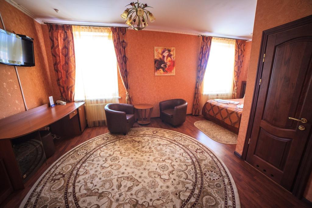 Imperiya Hotel Khmelʼnytsʼkyy Cameră foto